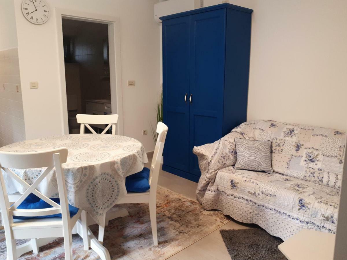 Apartment Terra Rossa Kaštelir Kültér fotó