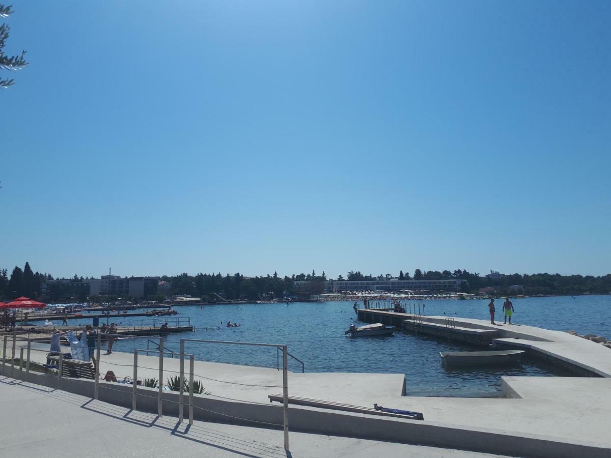 Apartment Terra Rossa Kaštelir Kültér fotó