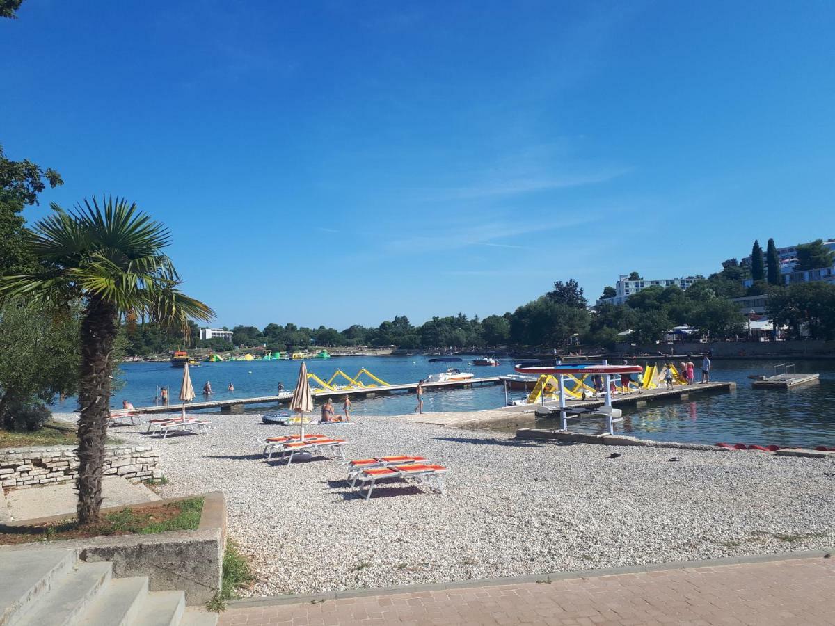 Apartment Terra Rossa Kaštelir Kültér fotó
