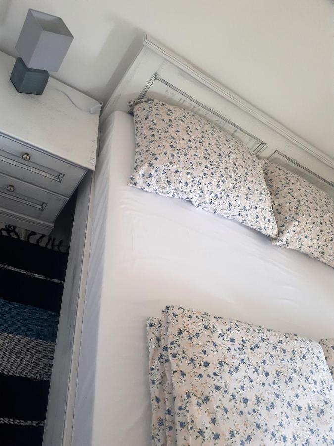 Apartment Terra Rossa Kaštelir Kültér fotó