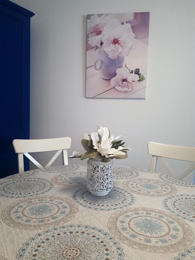 Apartment Terra Rossa Kaštelir Kültér fotó